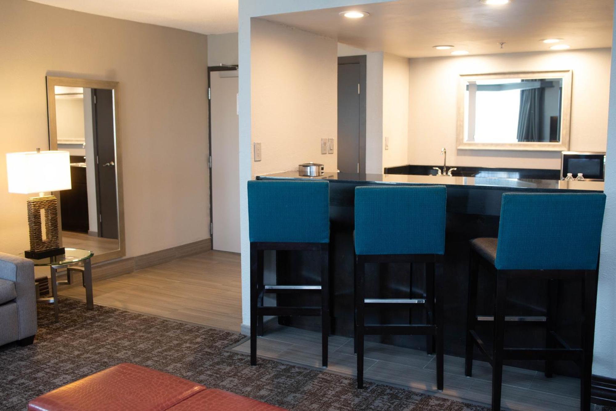Doubletree By Hilton - Knoxville Hotel