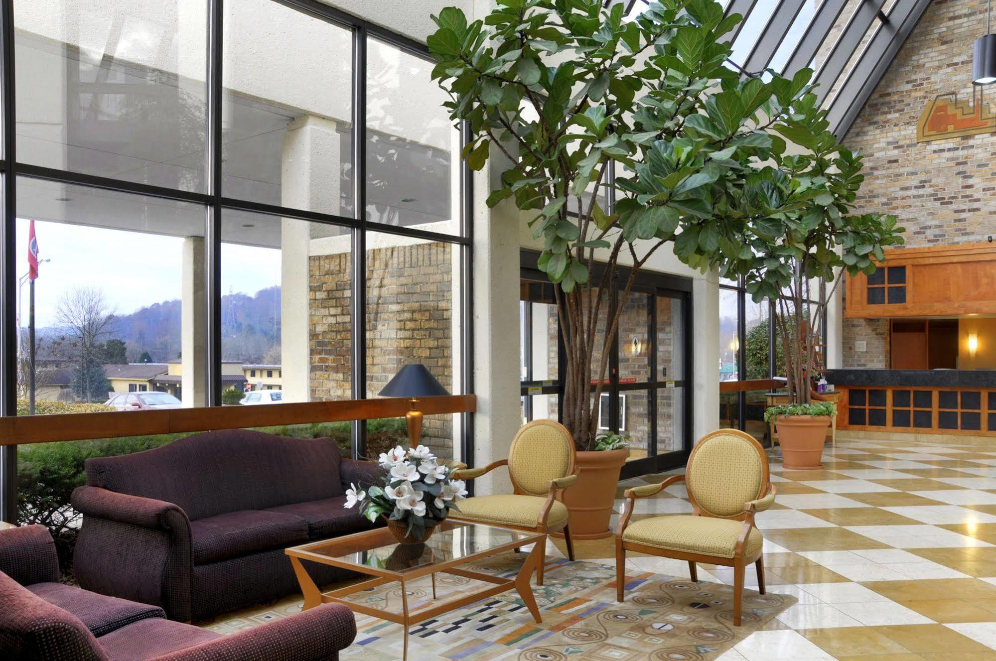 Doubletree By Hilton - Knoxville Hotel 4*