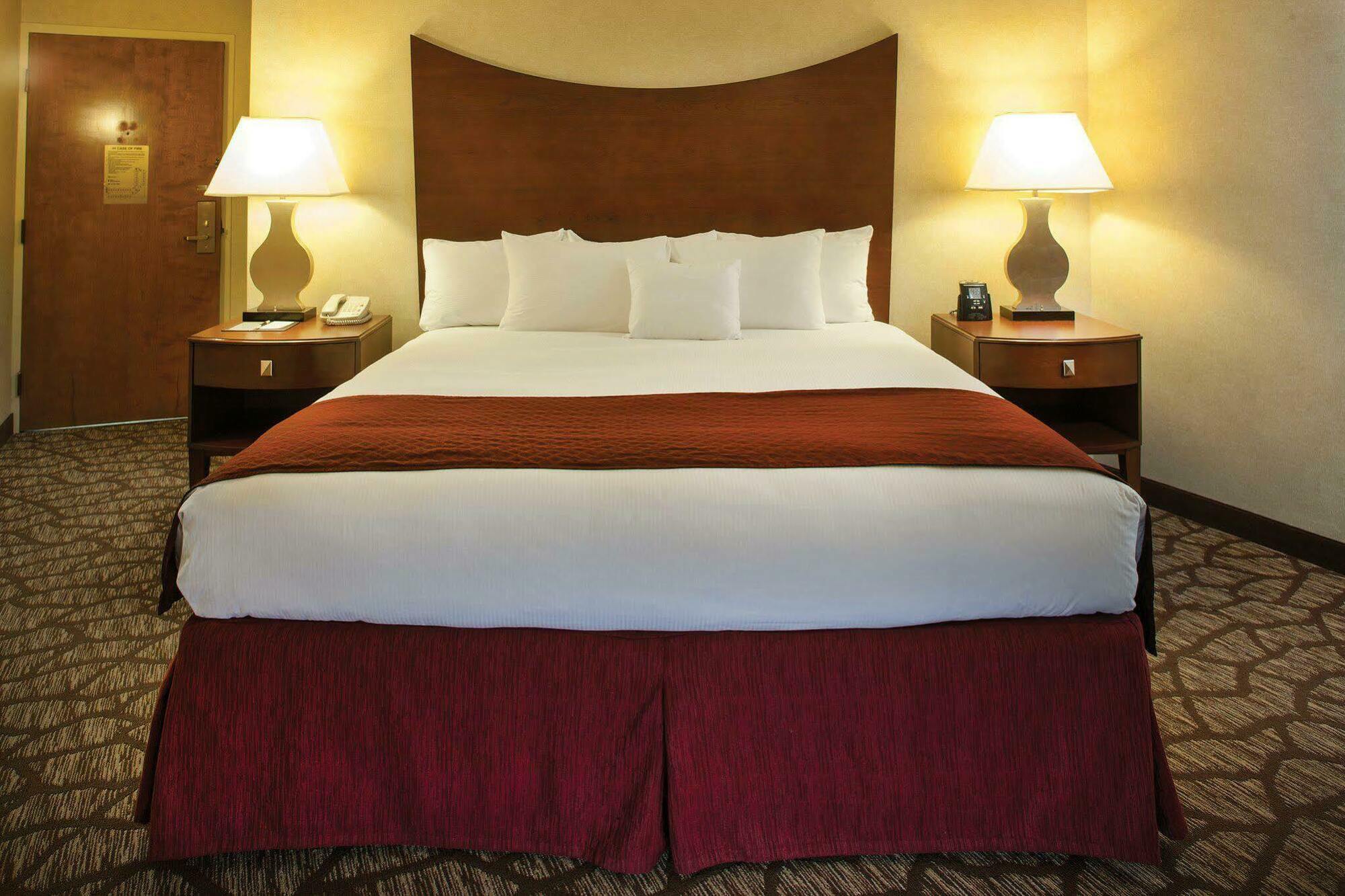 Doubletree By Hilton - Knoxville Hotel Oak Ridge